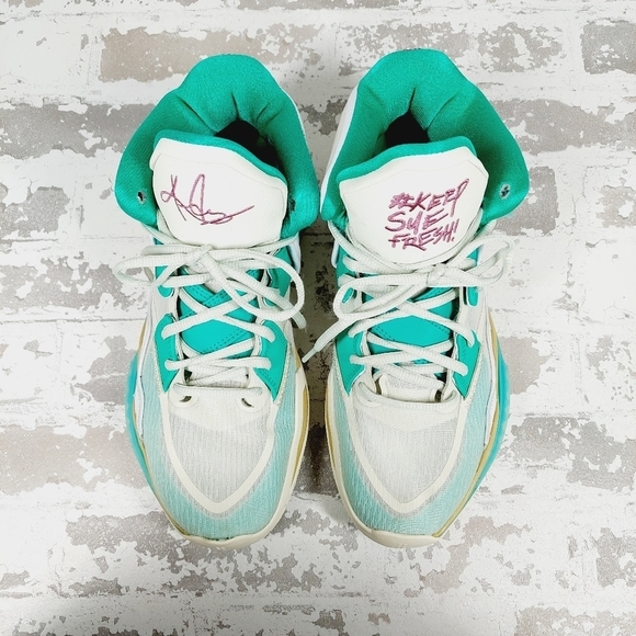 Nike Kyrie Infinity 8 Sea Glass/Dynamic Turquoise Running Sneakers F217 main image 4